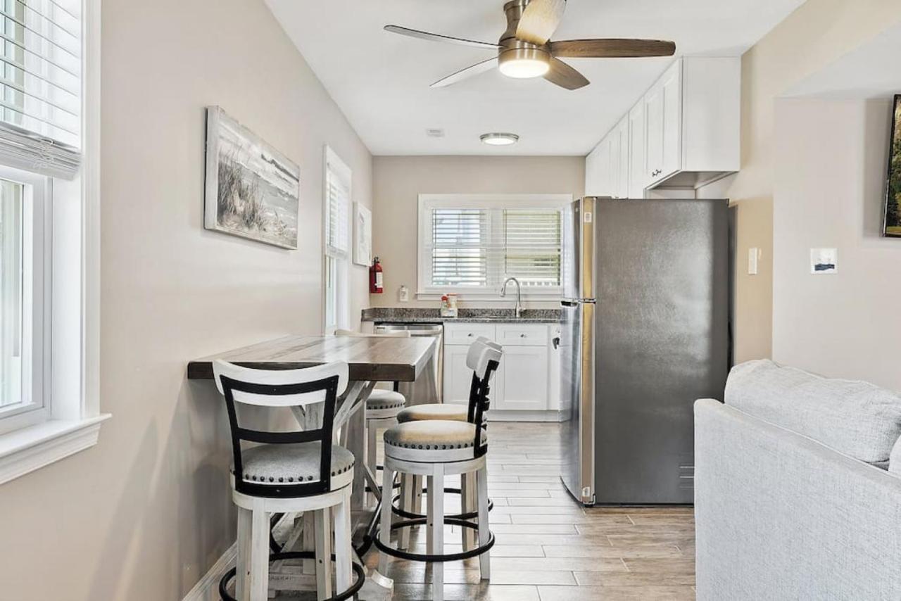 Spectacular 3 Bedroom Condo One Block To The Beach Brigantine Buitenkant foto